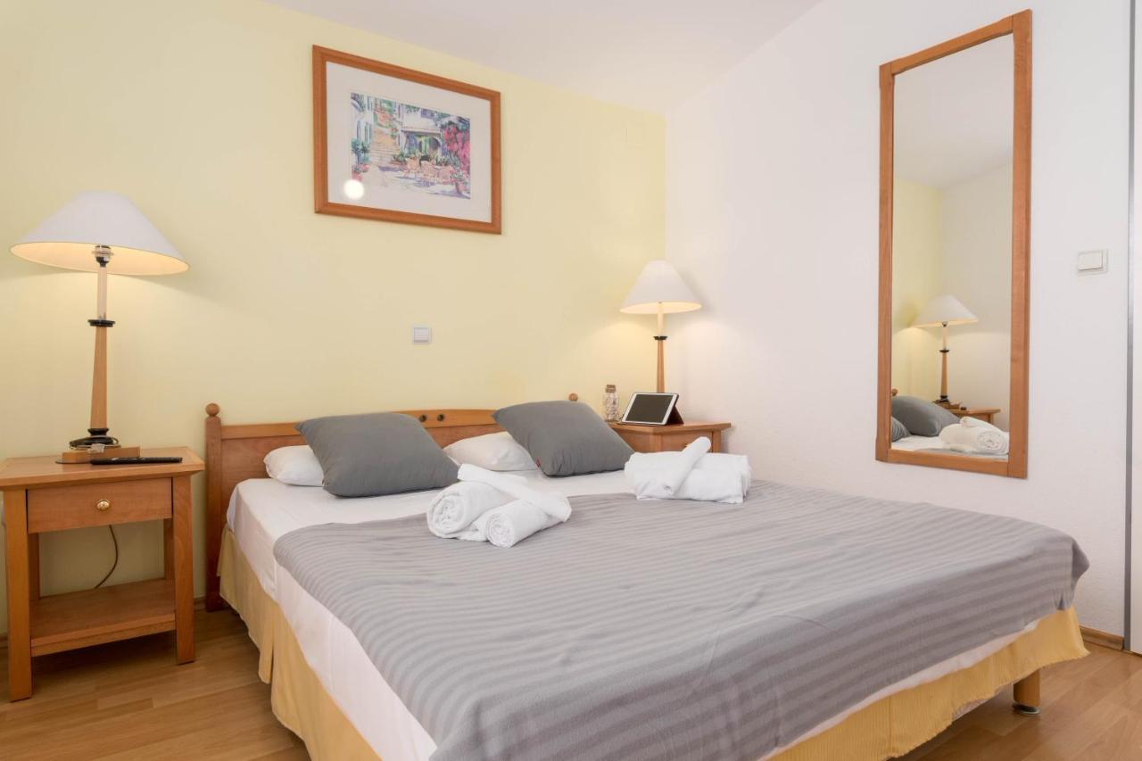 Villa Lucija Pjescana Uvala Bagian luar foto