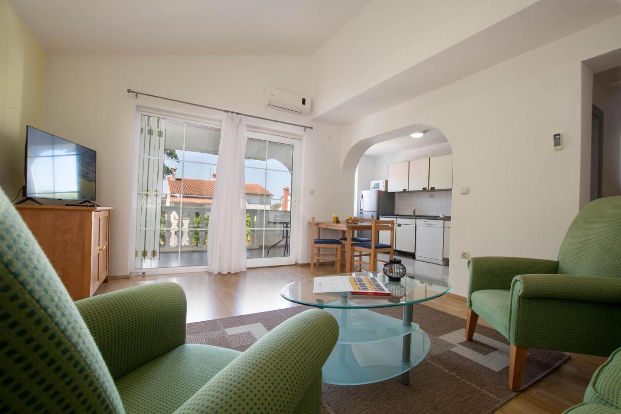 Villa Lucija Pjescana Uvala Bagian luar foto