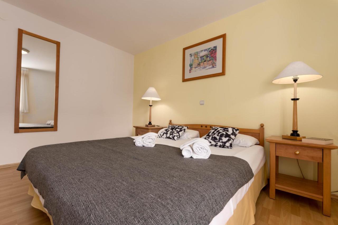 Villa Lucija Pjescana Uvala Bagian luar foto